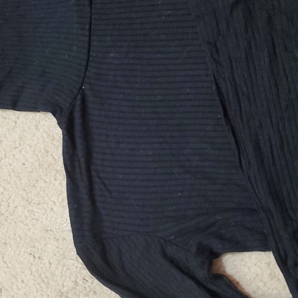 Turtle neck - Picture 2 of 2